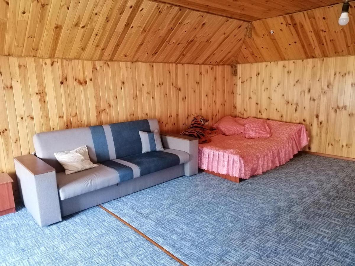 Villa У Катерини à Dvozhets Extérieur photo