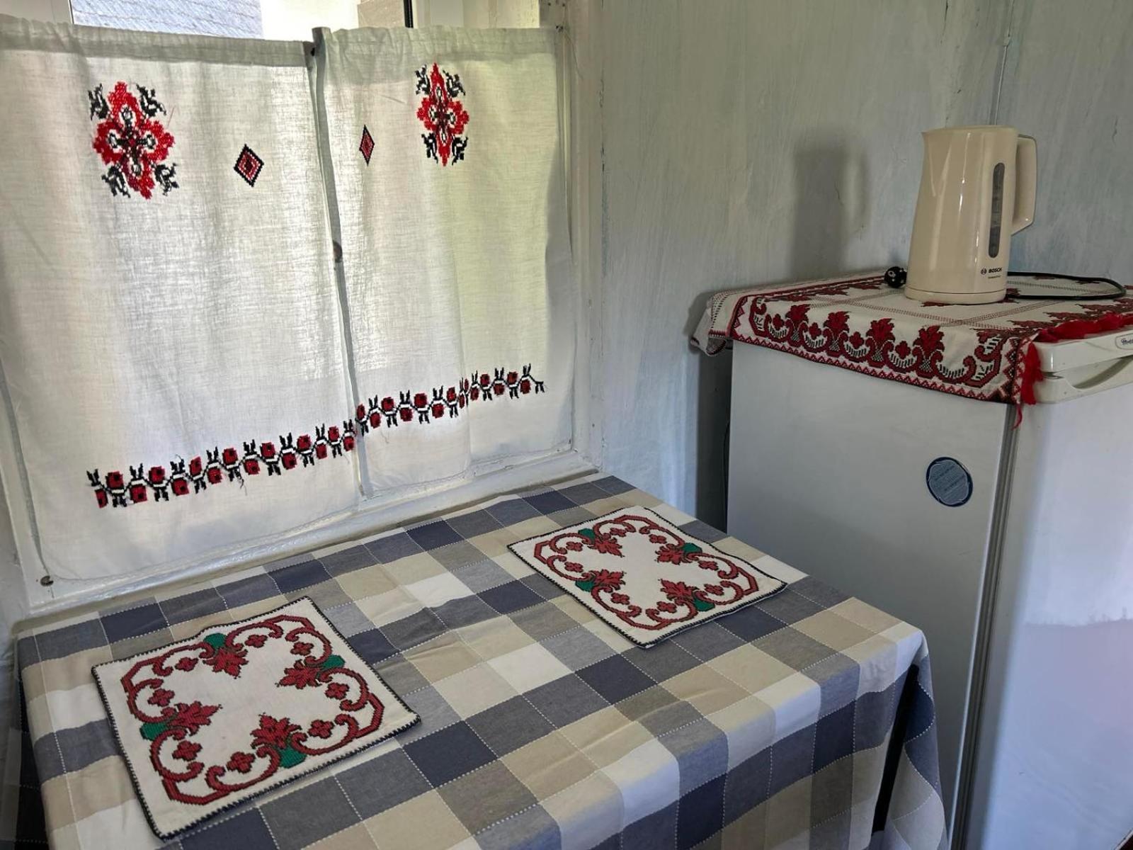 Villa У Катерини à Dvozhets Extérieur photo